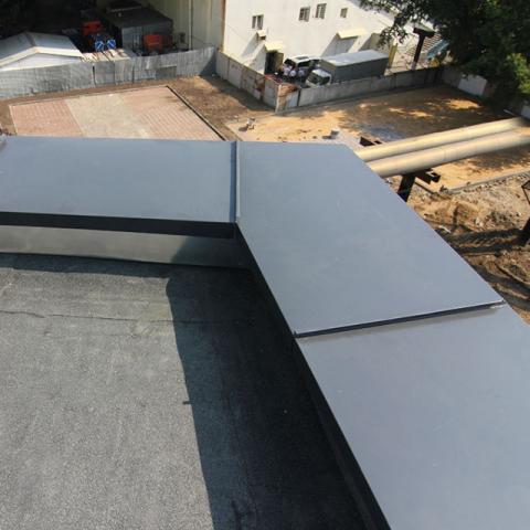 парапетная крышка